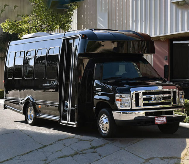 Limo Bus Black